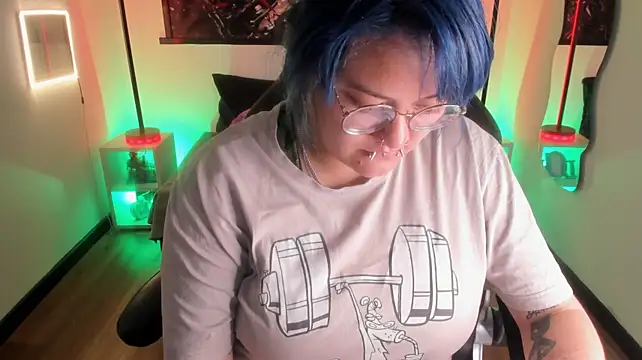 Lucky-leah - SHOW MY BOOBS
