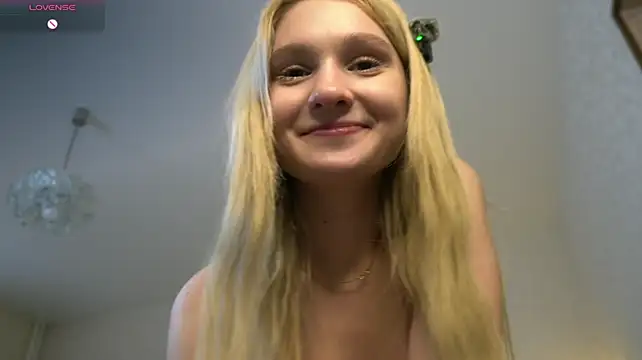 ShevyPorter - full naked ride a pillow