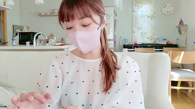 SUZU_1201 - 上着ポイ❣️パンツぐい！