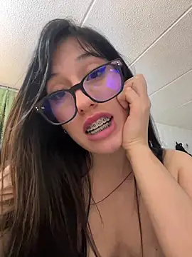 Susi_chimm - two fingers in my pussy
