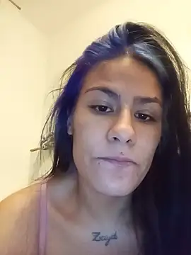 Salome_Cherie - Masturbate while showering 💦