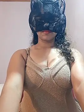 Chathunii - boobs show