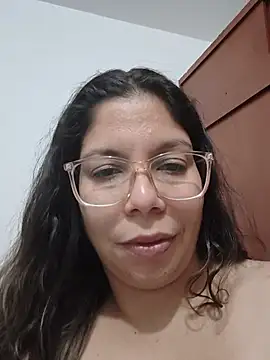 Carliina_Soussa - Show vagina, tits