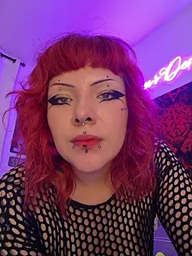 Sarah-Stoner - Fuck me till squirt n roll a joint🍀💦