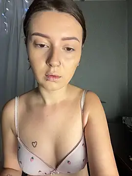KiraSakura - HARD SPANK BIG ASS X3