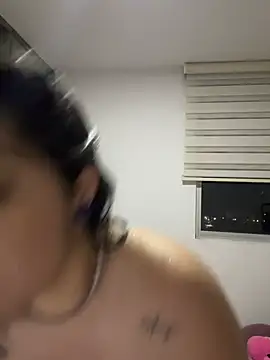 Bella_luna12 - squirting masturbation