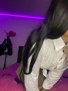 Kamm277 - NAKED OILED + MASTURBACION 5MIN
