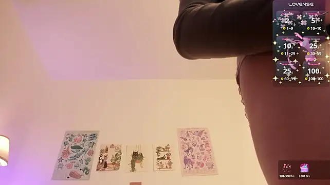 Emily_uwu0 - 🍓Fngring pussy🍓