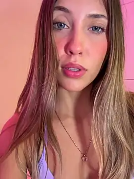 Fanyabbey - Show my ass + spank x3