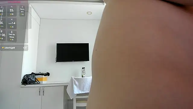 Yuki_miiii - Striptease