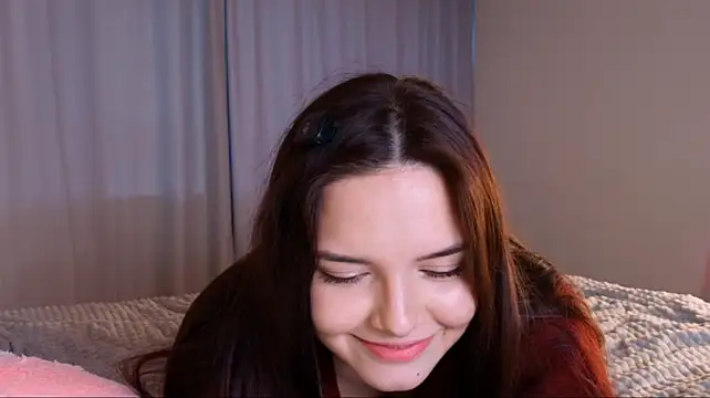 ScattyNoon - lick fingers close to cam