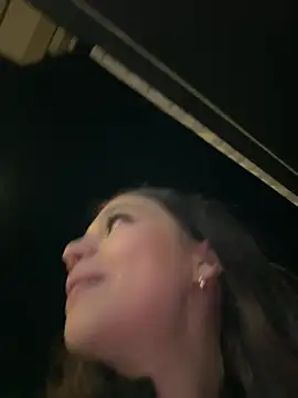 Alyshanon18 - DOWN PANTS AND SHOW ASS🥵
