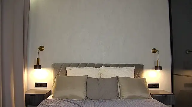 Kitty_Asstronaut - pussy fingering