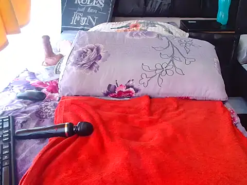 Spicydiver38 - squirt for daddy