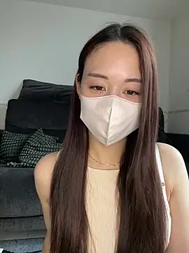 Ria-o0 - 上脱いで電マ乳首に当てちゃう💓