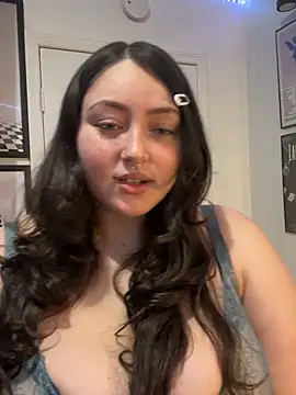 Evemeqt - NEW SPANKING VID IN PM💦