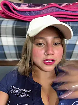 -Adrilux- - BIG DILDO 33cm + Lush in my ass 😱🍑