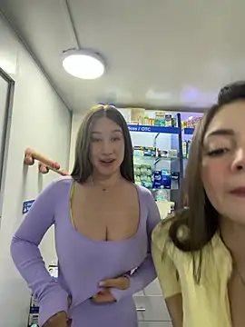 Roouse - slap tits