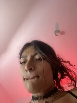 AMY-Wine - show tits