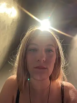 JessiTous - Make my ass red, 1 minute toy control