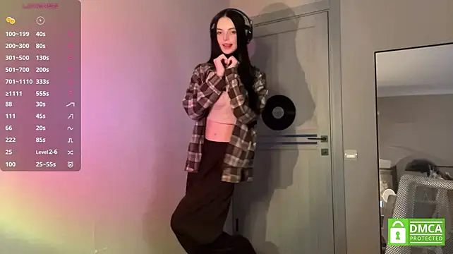 ReikoBartone - Goal - lick lips close to cam!