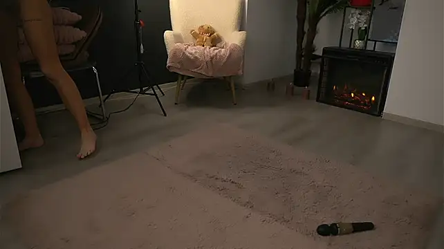 SerenaNoir - Dildo play & 3 min ctr domi🍦🔥🍆🍩