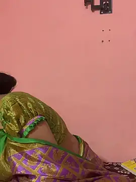 Telugu-Sophia - I want a car