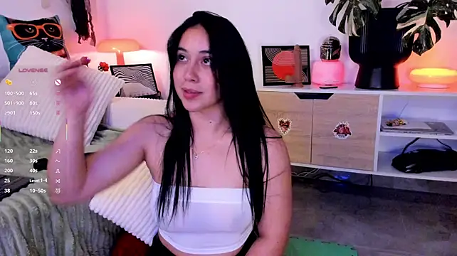Gigi-bom - naked and dildo in pussy