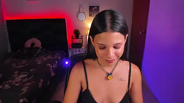 LadyAvalon - Fingering myself in front of your face