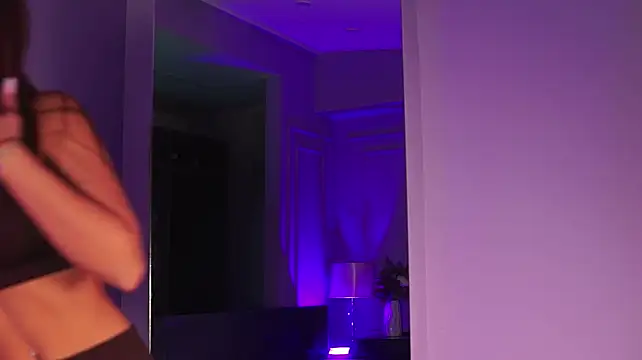 Monique_Celeste - get this tight pussy to squirt