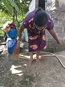 Tamilselviroja- - 🥰 full body oil massage 😍