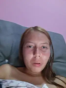 Khelmi - squirt fountain in my pussy virgin