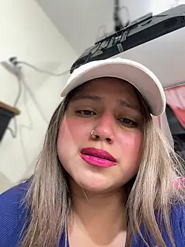 -Adrilux- - BIG DILDO 33cm + Lush in my ass 😱🍑
