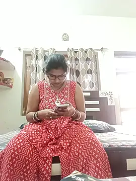 Heyy_Anshi - Show Pussy With Fingringss