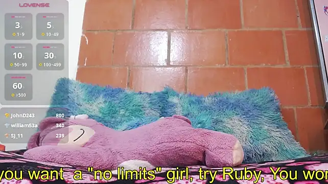 RubyEmerald - play ass big dildo