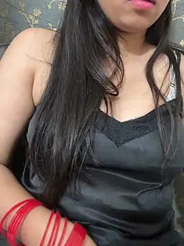 Miss-Ayraa - Pussy show