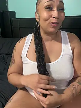 Msbaddiebabe101 - Topless blow job show
