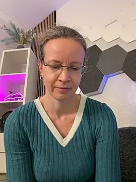 AnnikaRose - Naked Orgasmus