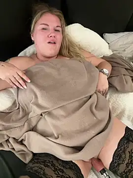 Jolina_Juice - Decke weg 10 min 🔥🤩