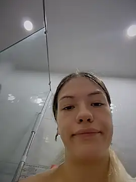 -Sexy_Barbie- - ✨Anal plug+dildo in pussy✨
