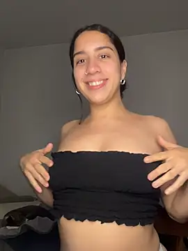 Souphicherry - Boobs out