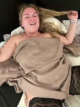 Jolina_Juice - Decke weg 10 min 🔥🤩