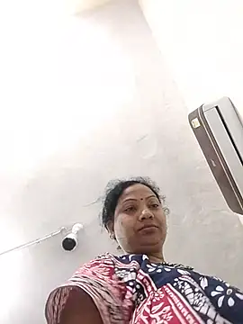 Cute-Janvi20