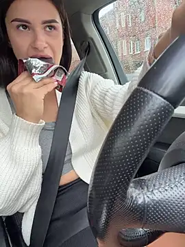 MiraReach - One finger in ass 👅