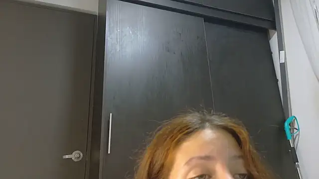 Miranda-cambell - dildo in my ass