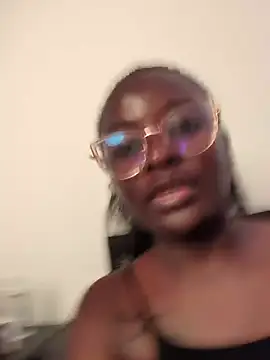 Bustytemptress1 - Make me cum