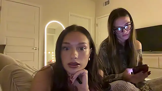 Brookematthews - show feet