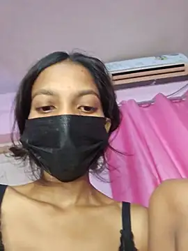 Xnmx26 - 4 fingering in pussy