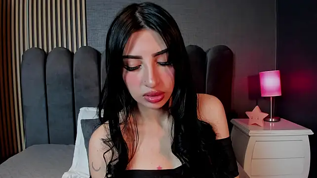 Nicolette_ks_ - Naked