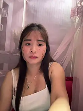 LoveShae_XYX - Ngày quốc tế phụ nữ mong được yêu thương